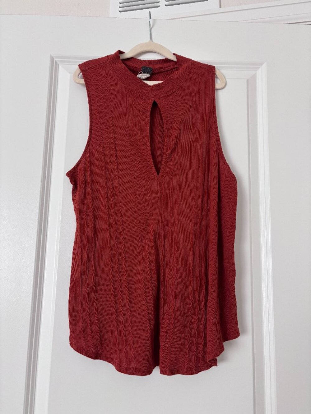 We The Free Faye Keyhole Cut Out Ribbed Mock Neck Tank - Size S